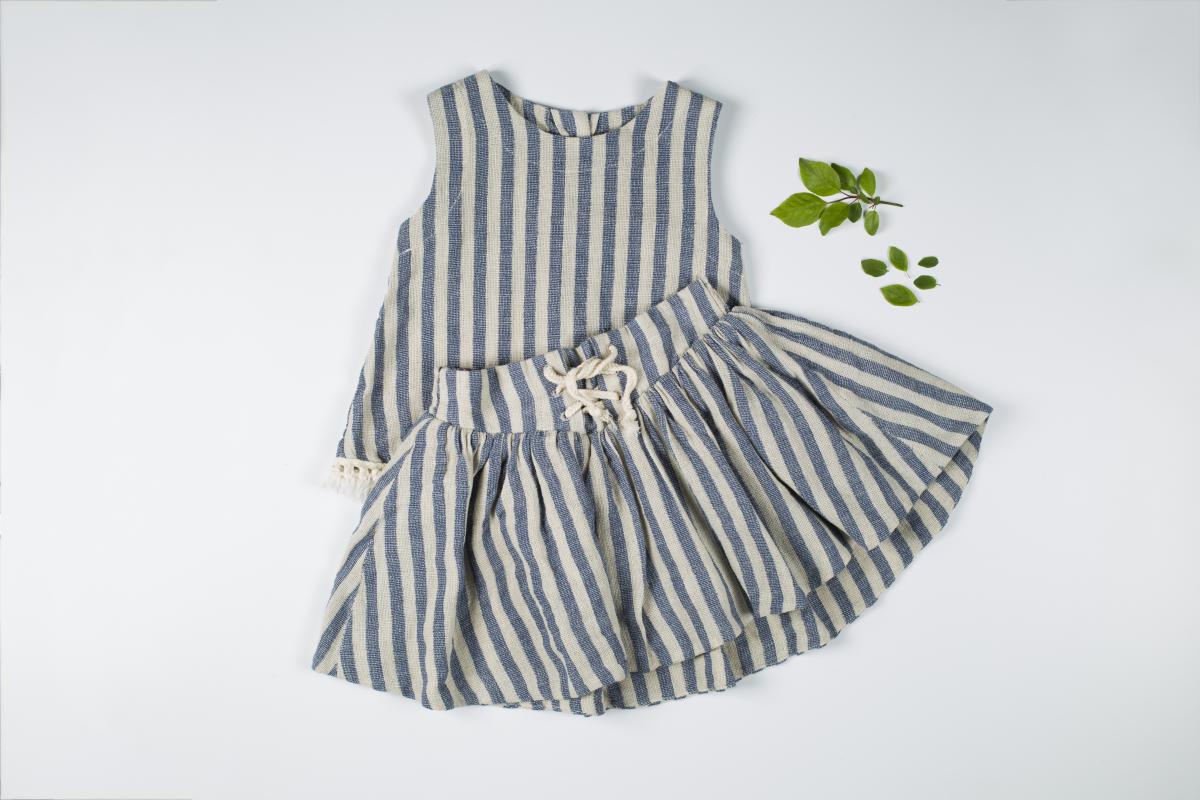 Linen striped skirt